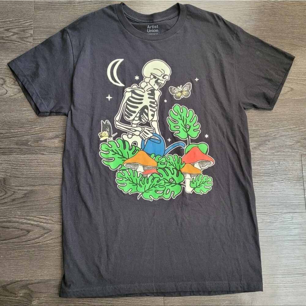 Artist Union Black Graphic T-Shirt Size Large Grunge